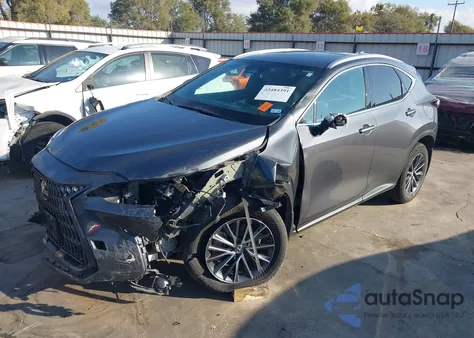 2024 Lexus Nx 250 z USA, uszkodzony, nr VIN 2T2ADCAZ9RC010547